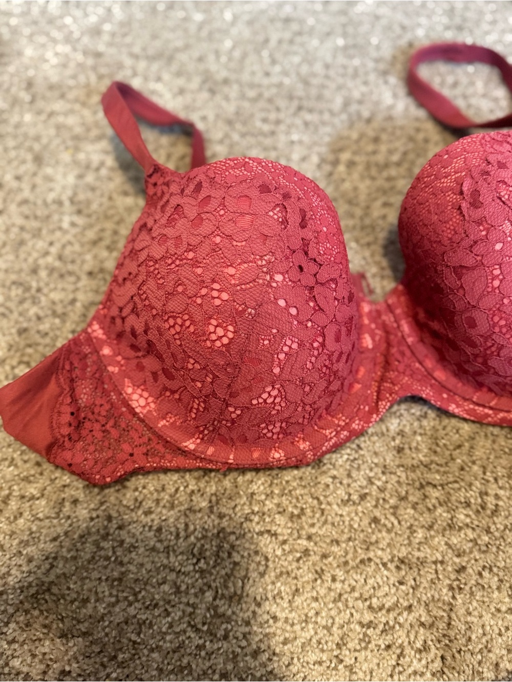 Victoria's Secret Lace Push-Up Bra in Rose Red. Never worn!